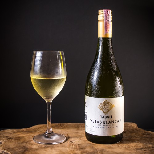 Tabali Sauvignon blanc (CHL) by : Bottle