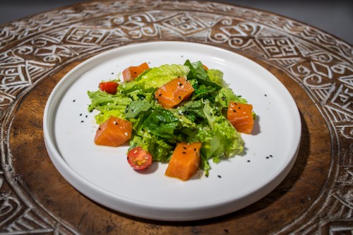 Salad with salmon - Салат с маринованным лососем