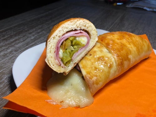 Ham & Mozzarella & Green Chili