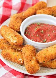 Kids Mozzarella Sticks (3)