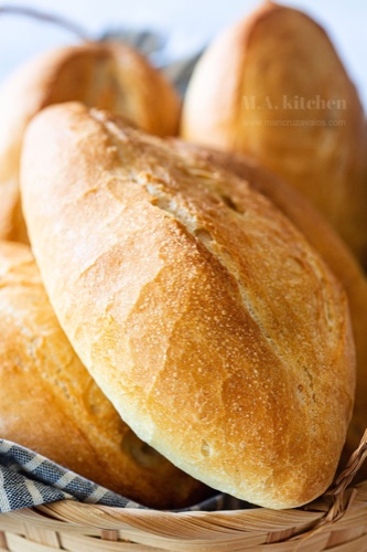 Bolillo