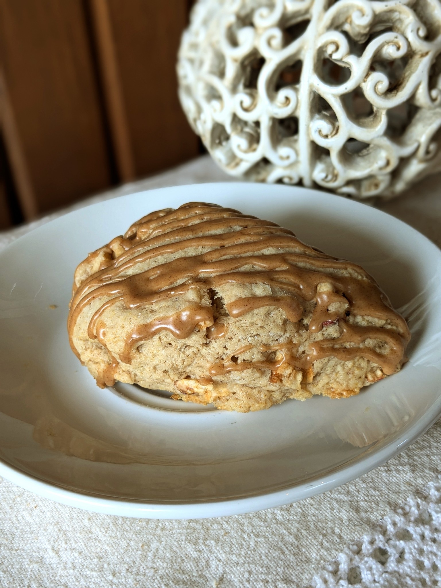 Chai Apple Cinnamon Scones