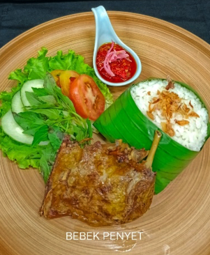 Ayam / Bebek Goreng Penyet