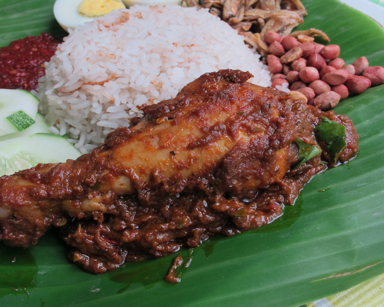 Nasi Ayam Rendang