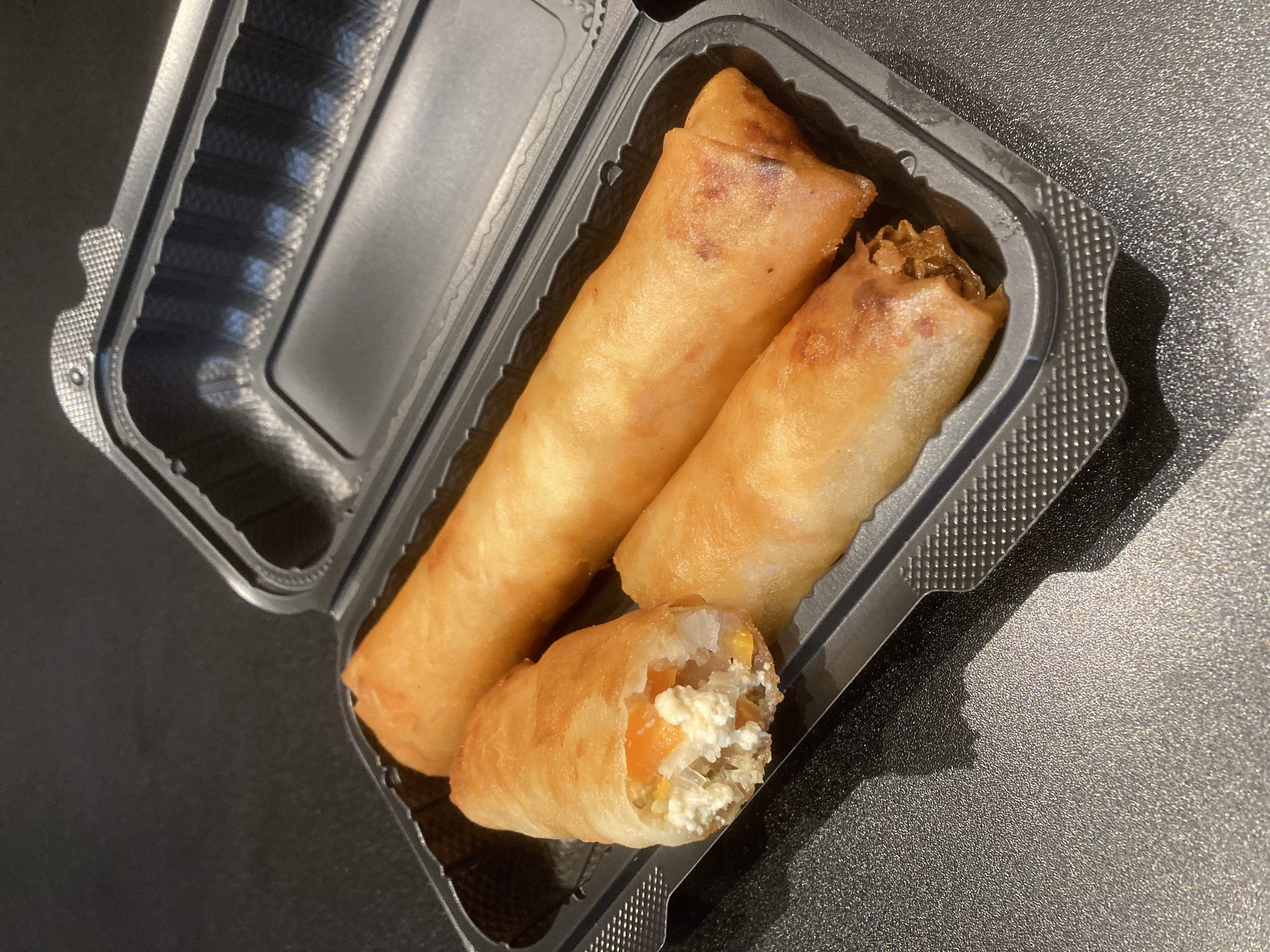 2 Chả đậu phụ chiên (2 Fried Tofu Rolls)