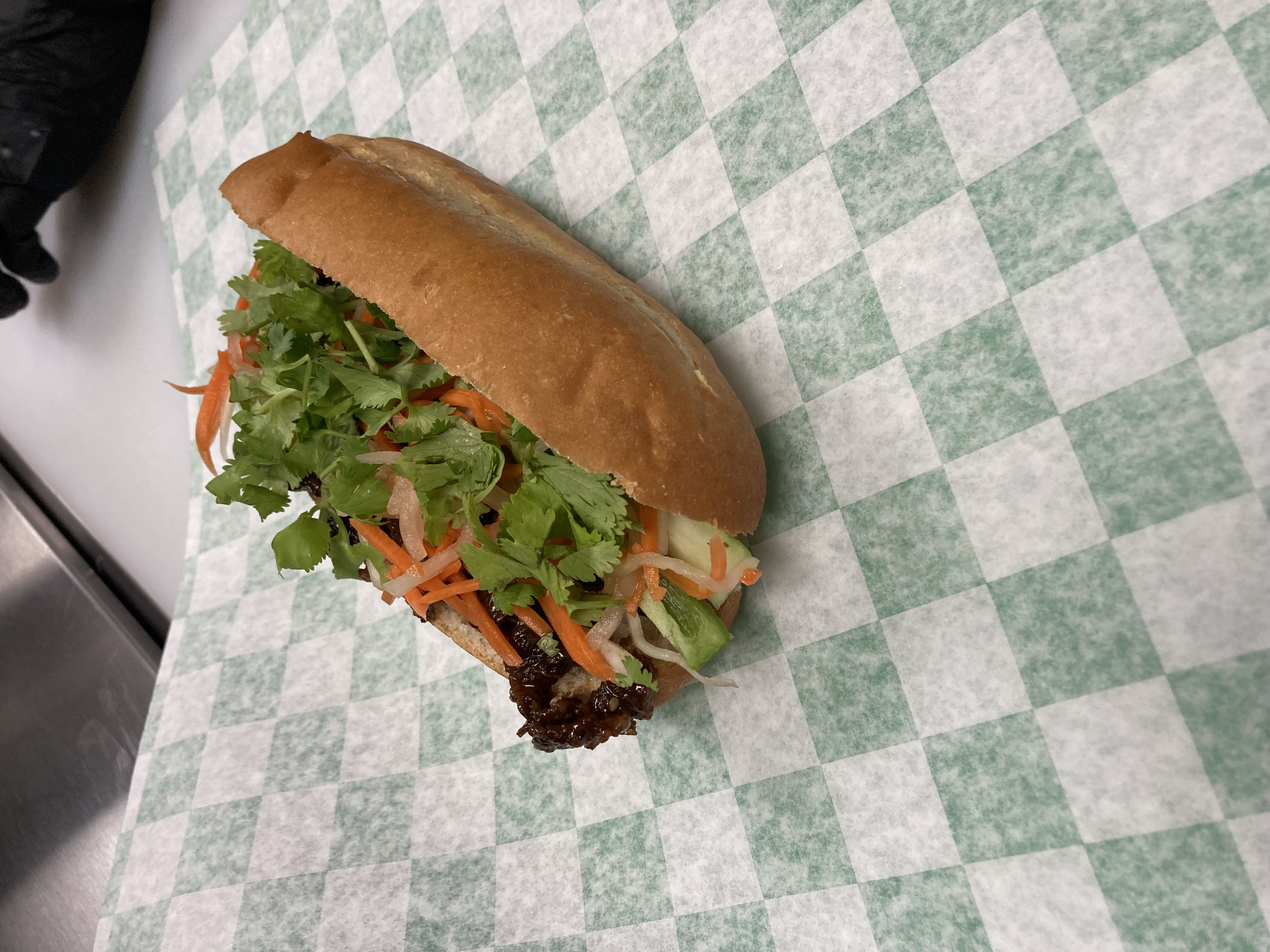 Bánh mì ổ (Vietnamese Sandwich)